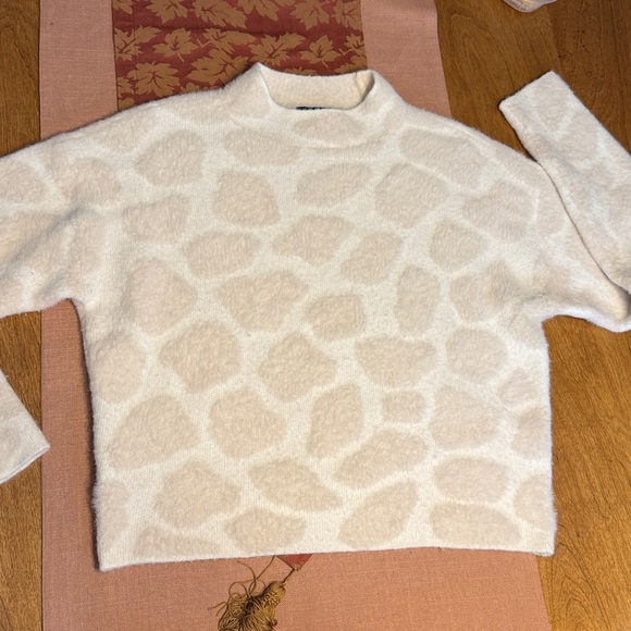 Ann Taylor Cream Wool Blend Sweater - Picture 6 of 12